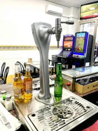 Traspaso de Café-Bar Patraix