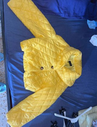 Giubbotto trapuntato giallo donna