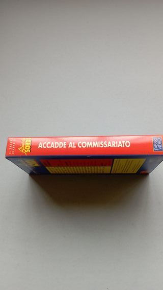 Accade al Commissariato Alberto Sordi Vhs