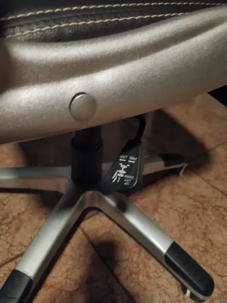 Silla de oficina ergonómica