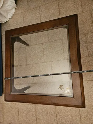 Tavolino in legno e vetro