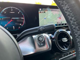 Mercedes-Benz GLB 180d 2021