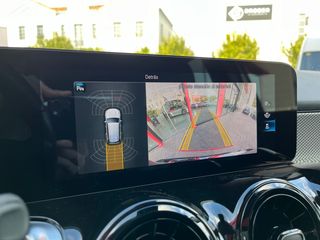 Mercedes-Benz GLB 180d 2021