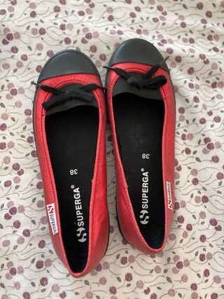 Manoletinas Superga Rojas y Negras Talla 38