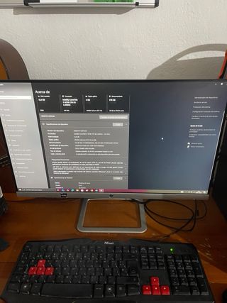 PC HP Torre Blanca y Negra