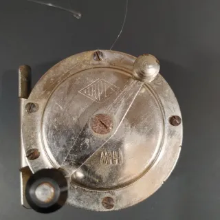 Carrete de pesca ARPES vintage