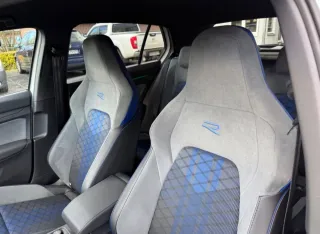 Volkswagen Golf 2021