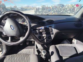 Ford Focus 1999 1.6 G