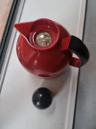 Caraffa termica Guzzini design Furio Minuti