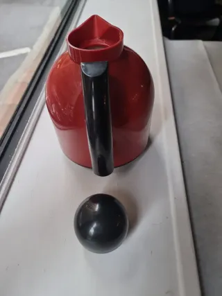 Caraffa termica Guzzini design Furio Minuti