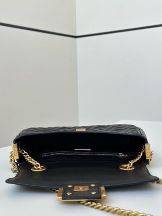 Bolso Fendi Baguette Negro y Dorado