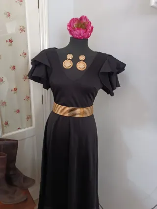 Vestido flamenco espalda descubierta