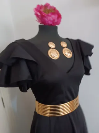 Vestido flamenco espalda descubierta