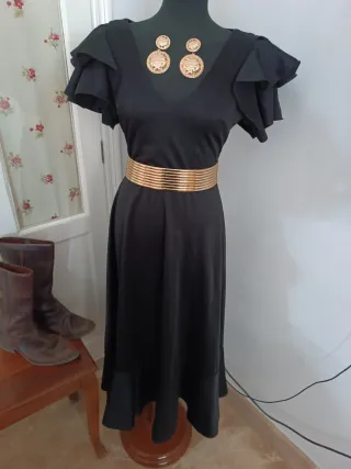 Vestido flamenco espalda descubierta