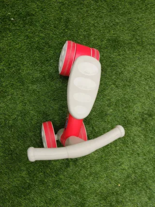 Moto correpasillos bebé roja moltó