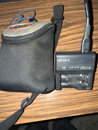 Sony Cyber-shot 2.0 Megapixels Cámara Digital