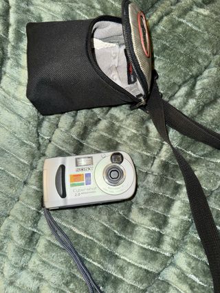 Sony Cyber-shot 2.0 Megapixels Cámara Digital