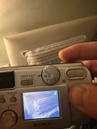 Sony Cyber-shot 2.0 Megapixels Cámara Digital