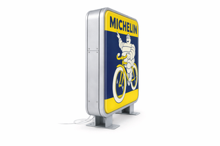 Cartel Luminoso Michelin