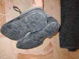 Scarpe da lavoro grigie e gialle