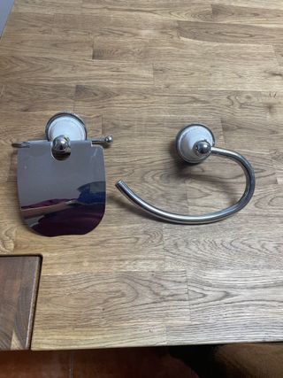 Conjunto baño metal y porcelana