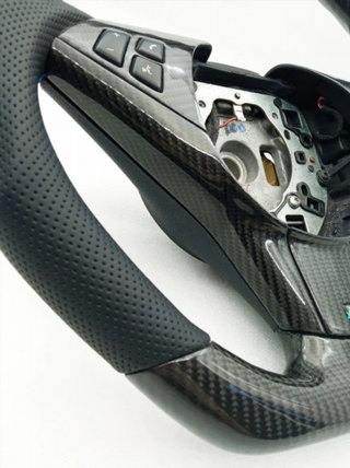 VOLANTE DE CARBONO BMW E60 SERIE 5 2003-2010