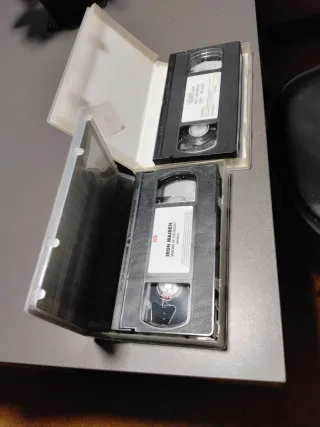Cassete VHS Iron Maiden e Barricada