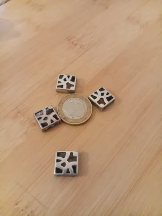 4 Abalorios Zamak Baño Plata