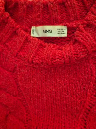 Jersey rojo frambuesa trenzado