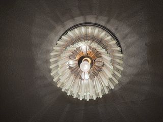 Lámpara de cristal colgante dorada