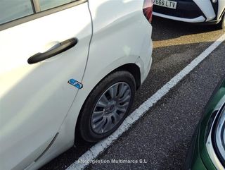 FIAT TIPO 1.3 Pop Business 70kW (95CV) Mjet 5P