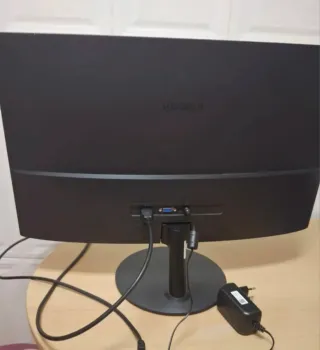 KOORUI Monitor Curvo