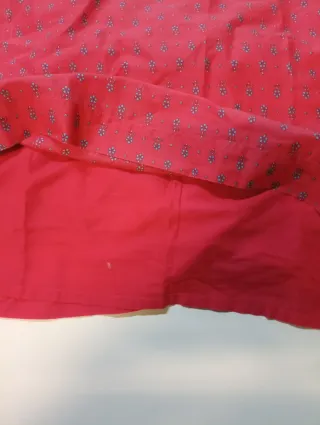 Vestido de tirantes rojo estampado