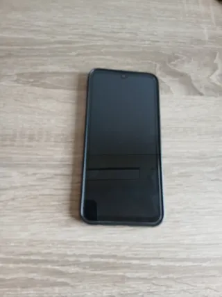 Móvil Samsung Negro