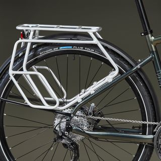 Bicicleta de trekking de viaje Riverside Touring 900 verde