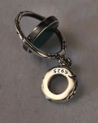 Charm Pandora Stranger Things Plata y Rojo