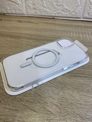 Apple Custodia iPhone 14 Plus con MagSafe