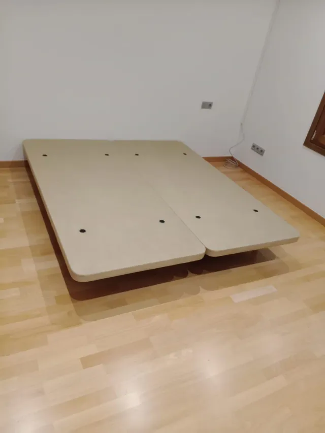 Canapés colchónes cabezales somieres