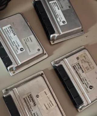 Centralita ECU BMW M52 M54 Original Repro a medida