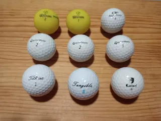 9 Bolas de Golf , recuperadas en el campo.
