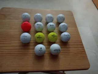 14 Bolas de Golf , recuperadas en el campo