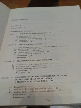 Electrónica fundamental: dispositivos, circuit y s