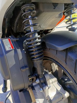 Moto Keeway 125 Scooter Automática