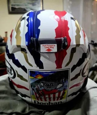 Casco Arai RX-7V Doohan