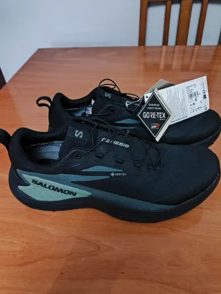 Zapatillas Salomon Montaña Negro/Verde Oliva