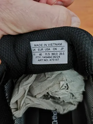 Zapatillas Salomon Montaña Negro/Verde Oliva