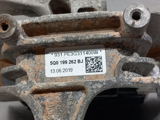 SOPORTE MOTOR DERECHO VOLKSWAGEN PASSAT BERLINA (