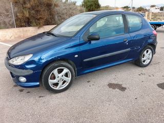 Peugeot 206 año 2001