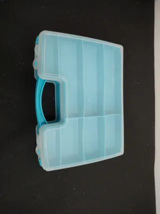 Caja organizadora con compartimentos