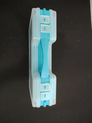 Caja organizadora con compartimentos